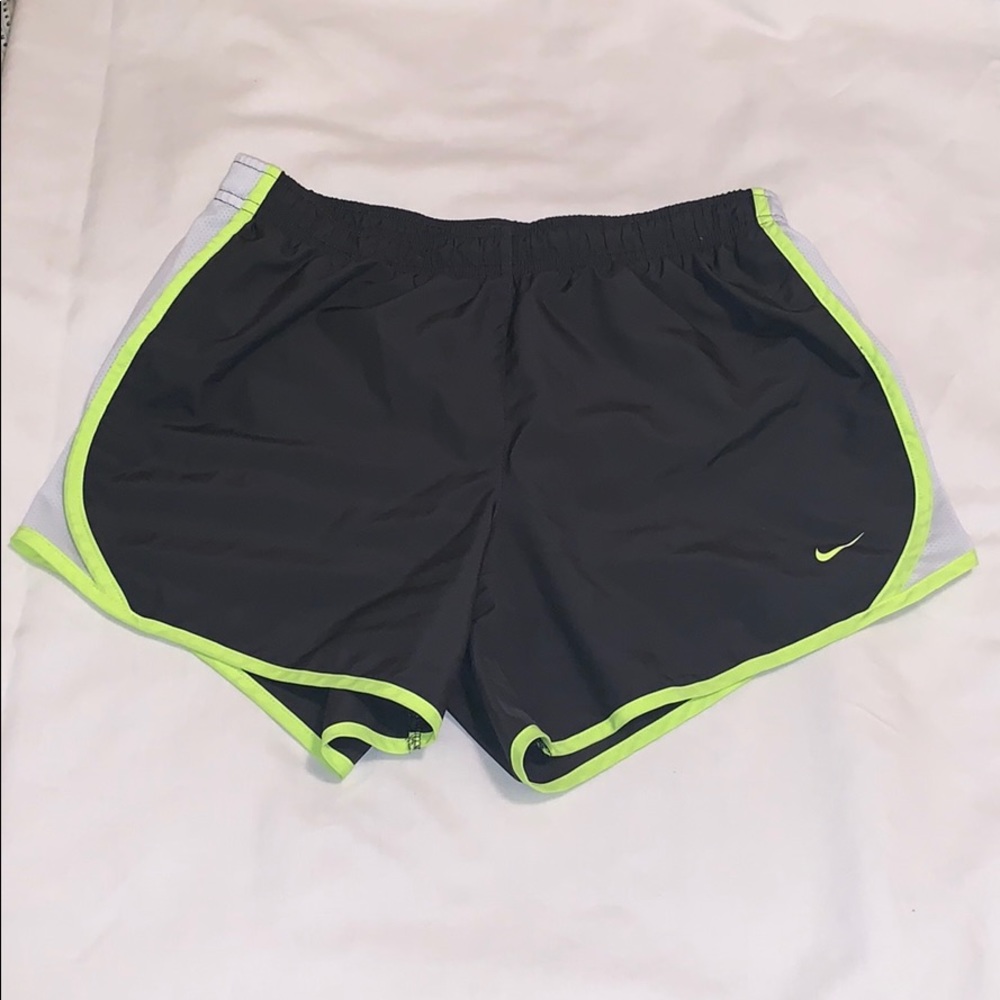 Nike -Tempo Dri-FIT Shorts